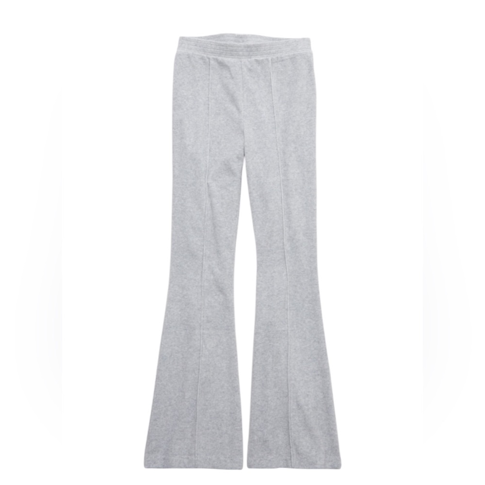 Aerie Groove On Ribbed Velour Flare Pants in Gray - Picture 4 of 12